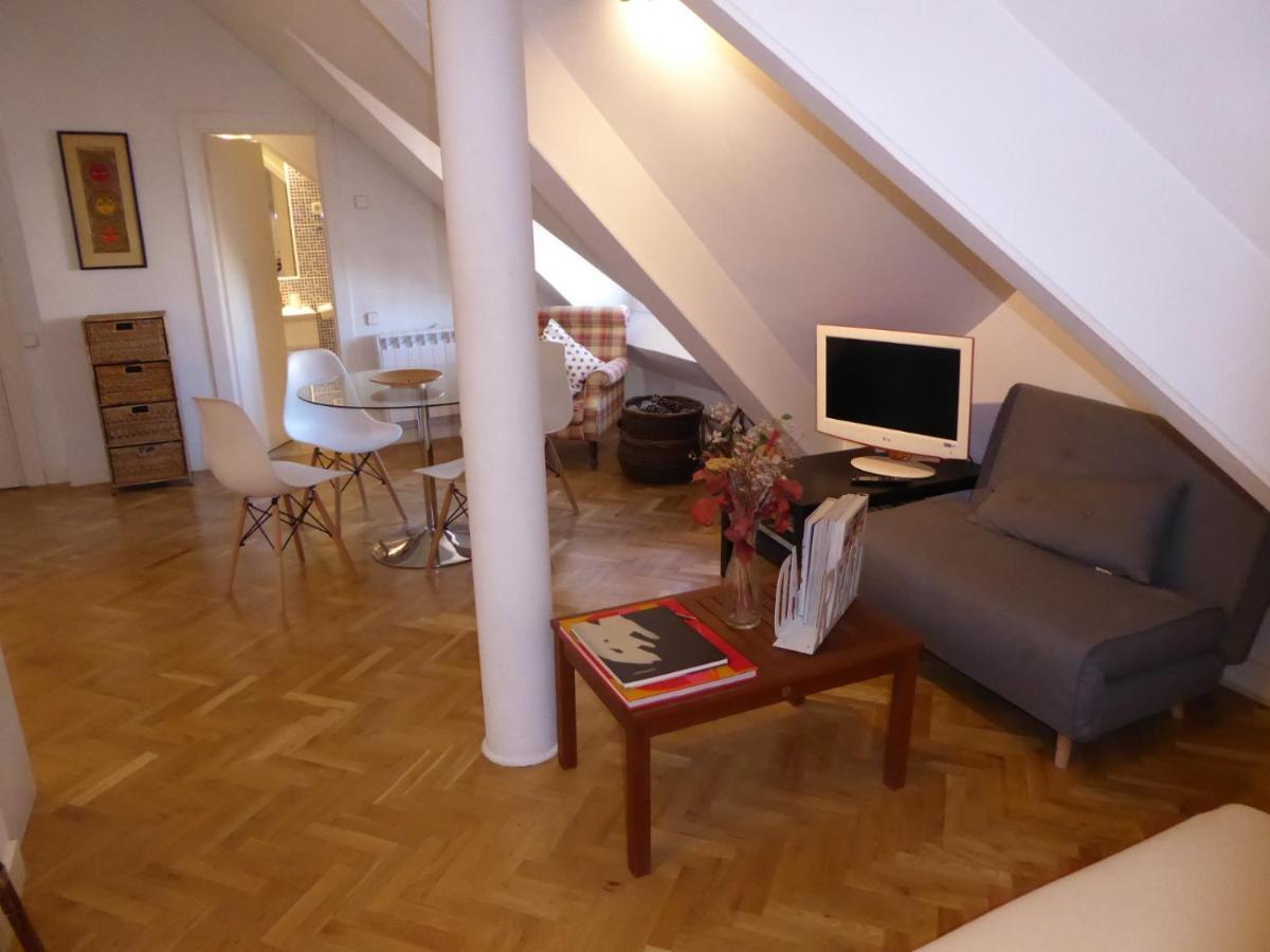 Apartamento En El Mercado De San Miguel Madrid Dış mekan fotoğraf
